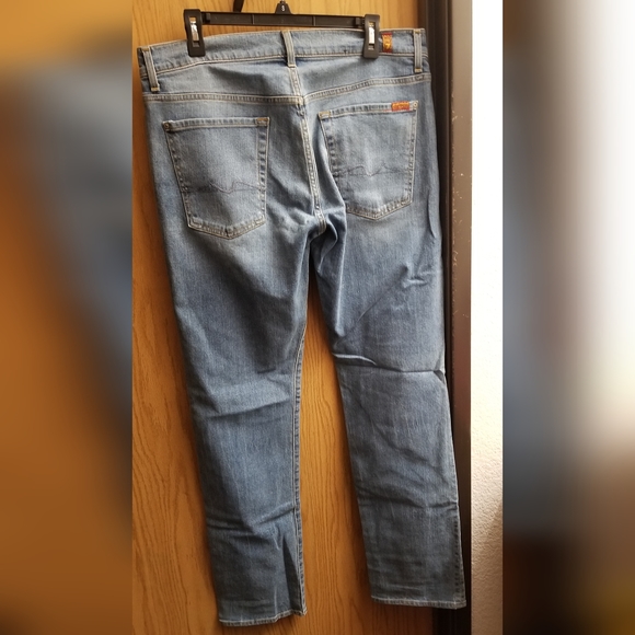 Two pairs of mens jeans. One true religion & One 7 for all man kind. - Picture 9 of 10
